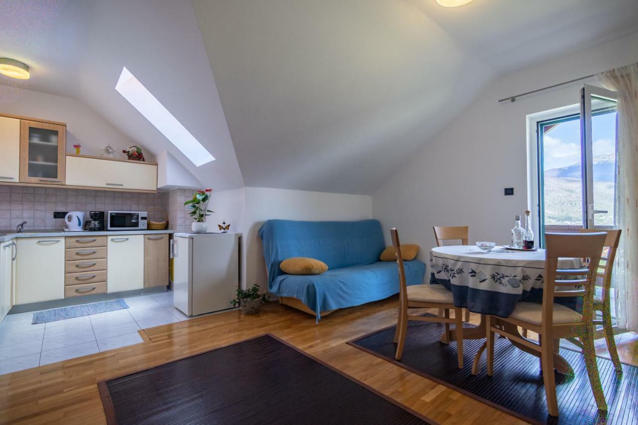 Apartments And Room Robert コレニツァ エクステリア 写真